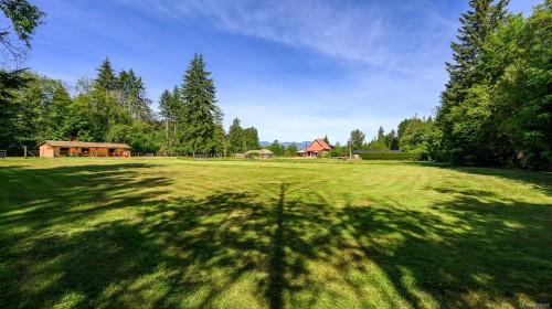 2924 Baird Rd, Courtenay, BC 