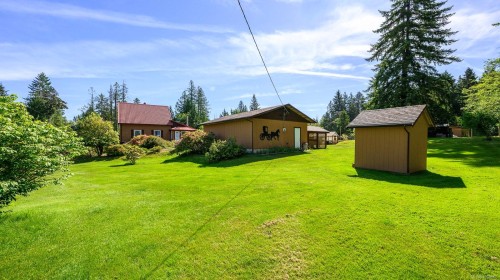2924 Baird Rd, Courtenay, BC 