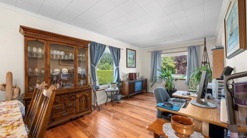 2924 Baird Rd, Courtenay, BC 