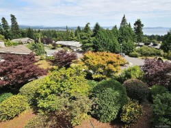 8930 Tumbo Pl North Saanich, BC V8L 4L4