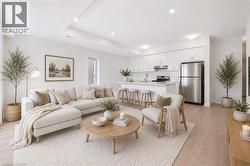171 REVERIE Way Kitchener, ON N2E 0K5