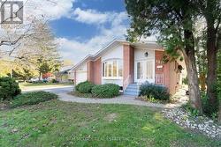 5318 MERICOURT ROAD  Burlington, ON L7L 3R4