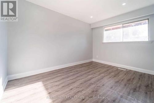 5318 Mericourt Road, Burlington, ON - Indoor Photo Showing Other Room