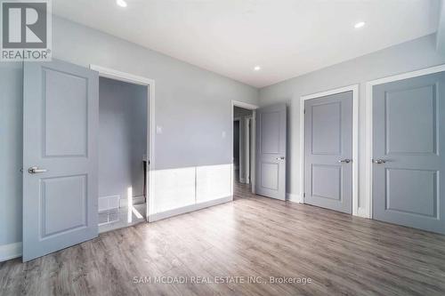 5318 Mericourt Road, Burlington, ON - Indoor Photo Showing Other Room