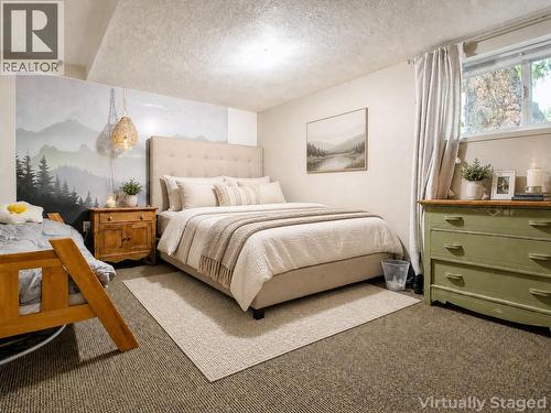 7310 51 Street Ne, Salmon Arm, BC - Indoor Photo Showing Bedroom