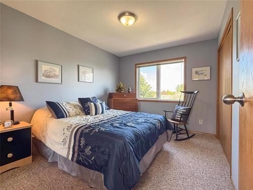 12 Sunset Road, Killarney, MB 