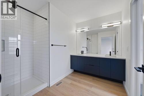 7599 Klinger Road Unit# 18, Okanagan Landing, BC - Indoor Photo Showing Bathroom