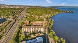 404-21 Ch. du Bord-du-Lac-Lakeshore Pointe-Claire, QC H9S 5N3