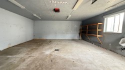 Garage - 