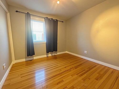 Bedroom - 4817 Av. Westmore, Montréal (Côte-Des-Neiges/Notre-Dame-De-Grâce), QC - Indoor Photo Showing Other Room