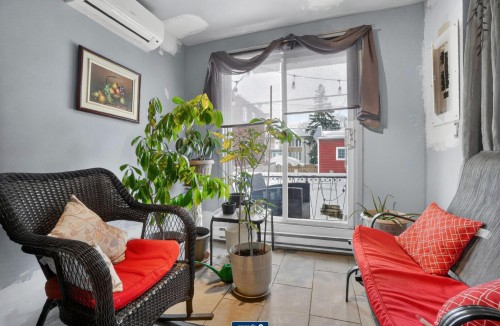 Salon - 7052 Av. Lévesque, Montréal (Anjou), QC 