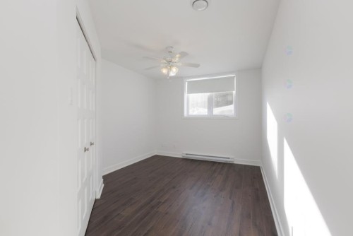 Bedroom - 103-2515 Rue Dutrisac, Vaudreuil-Dorion, QC - Indoor Photo Showing Other Room