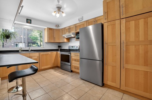 Cuisine - 927 Place Soulanges, Brossard, QC - Indoor Photo Showing Kitchen