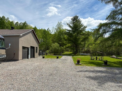 Cour - 1035Z Ch. De Valence, Sherbrooke (Fleurimont), QC - Outdoor