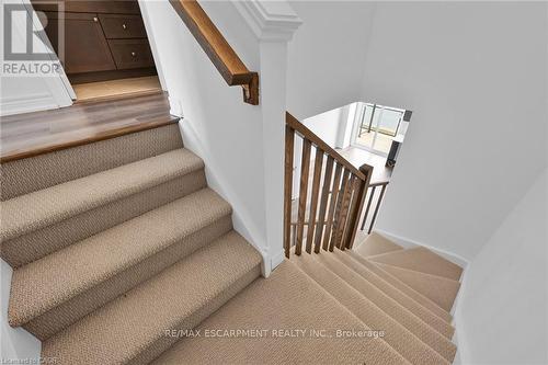 35 - 120 Court Drive, Brant, ON - Indoor Photo Showing Other Room