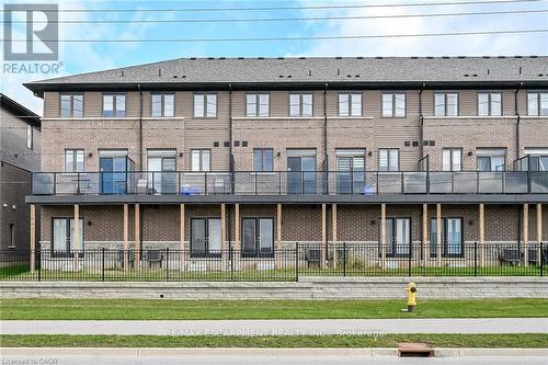 35 - 120 Court Drive, Brant, ON - Outdoor With Balcony