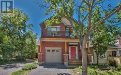 158 MARLBOROUGH AVENUE Ottawa, ON K1N 8G2