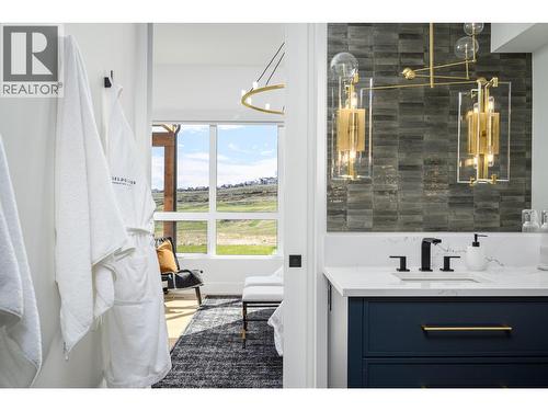 105 Predator Ridge Drive Unit# 21, Vernon, BC - Indoor