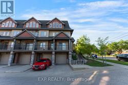 5 - 487 EAST AVENUE  Kitchener, ON N2H 0A8