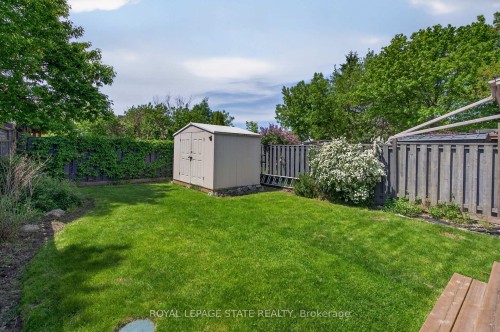 69 Robins Avenue, Hamilton, ON - Outdoor