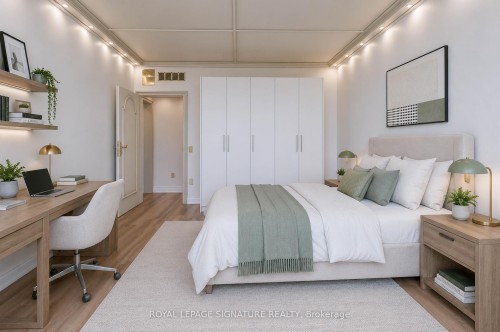 Ph10-55 Harbour Square, Toronto, ON - Indoor Photo Showing Bedroom