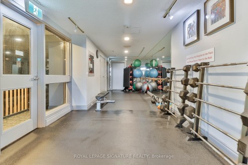 Ph10-55 Harbour Square, Toronto, ON - Indoor