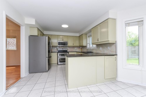 1307 Midgreen Lane, Mississauga, ON 