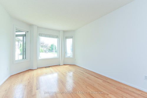 1307 Midgreen Lane, Mississauga, ON 