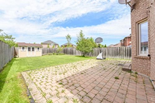 1307 Midgreen Lane, Mississauga, ON 