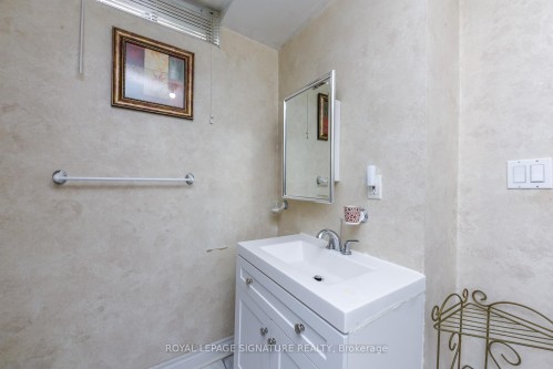 1307 Midgreen Lane, Mississauga, ON 