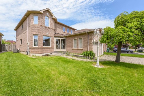 1307 Midgreen Lane, Mississauga, ON 
