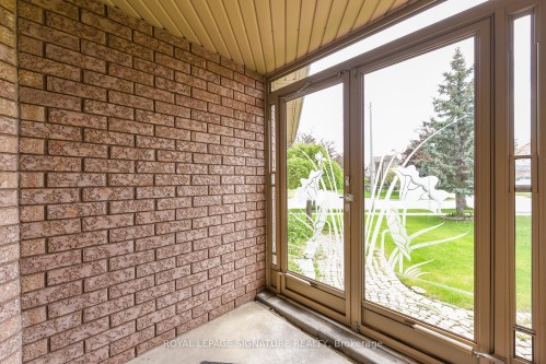 1307 Midgreen Lane, Mississauga, ON 