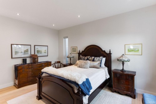 10303 Resthaven Dr, Sidney, BC - Indoor Photo Showing Bedroom