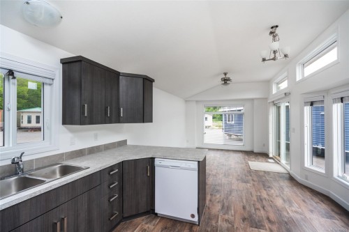 #9-731 Marine Dr, Ucluelet, BC 
