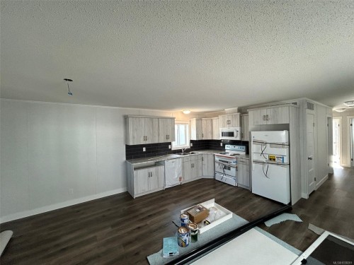 #9-731 Marine Dr, Ucluelet, BC 