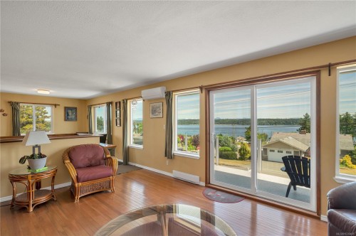 85 Pinecrest Rd, Campbell River, BC 