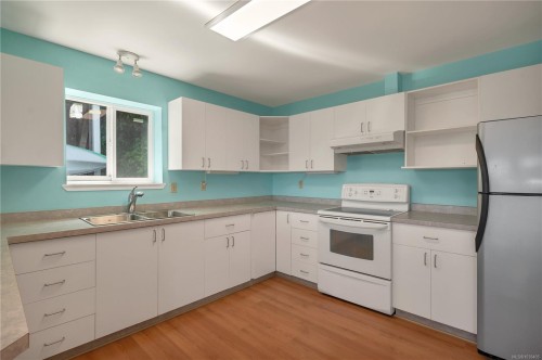 85 Pinecrest Rd, Campbell River, BC 