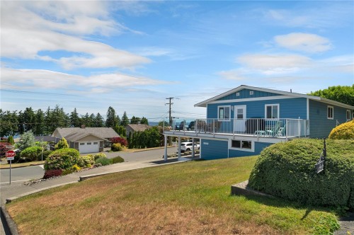 85 Pinecrest Rd, Campbell River, BC 