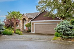 560 Tory Pl Colwood, BC V9C 3S2