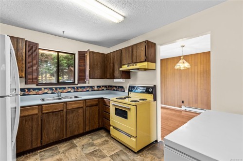 543 Grayson Rd, Campbell River, BC 