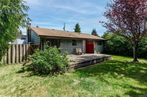 543 Grayson Rd, Campbell River, BC 