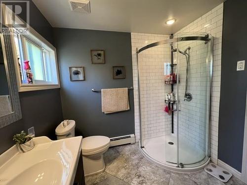 1346 Wedgewood Drive, Greater Sudbury, ON - Indoor Photo Showing Bathroom