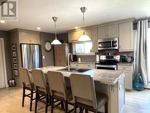 1346 Wedgewood Drive, Greater Sudbury, ON - Indoor Photo Showing Kitchen With Double Sink