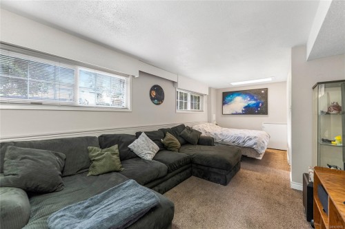 2280 Aldeane Ave, Colwood, BC 