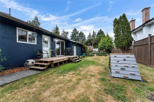 2280 Aldeane Ave, Colwood, BC 