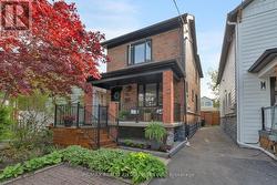52 FIFTH STREET Toronto, ON M8V 2Z2