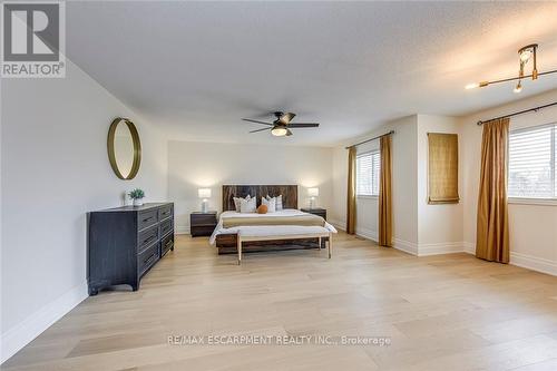 4267 Sarazen Drive, Burlington, ON 