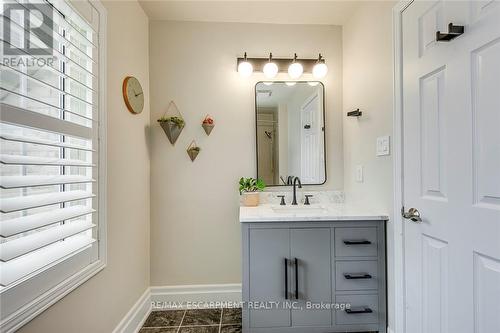 4267 Sarazen Drive, Burlington, ON 