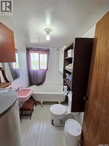 553 1St Street, White Bear Ir 70, SK - Indoor