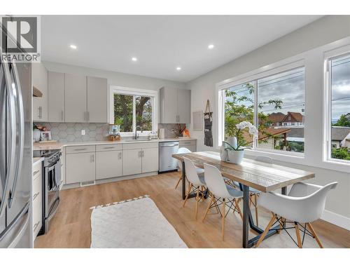 264 Douglas Avenue, Penticton, BC - Indoor